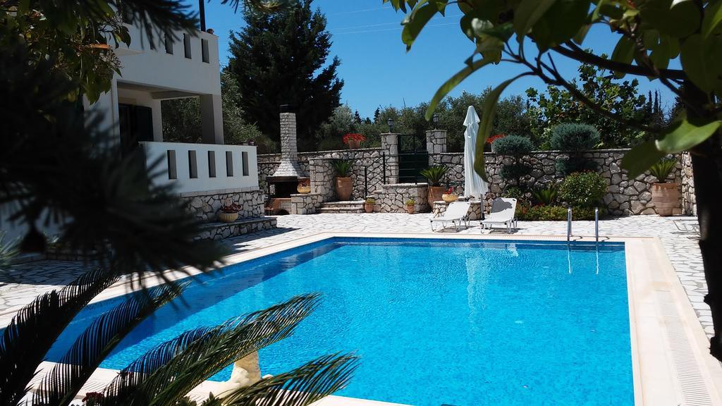 Ionian Villas Áyios Nikítas Værelse billede